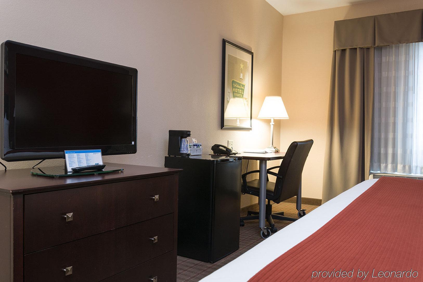 Holiday Inn Express & Suites East Wichita I-35 Andover By Ihg Exterior foto
